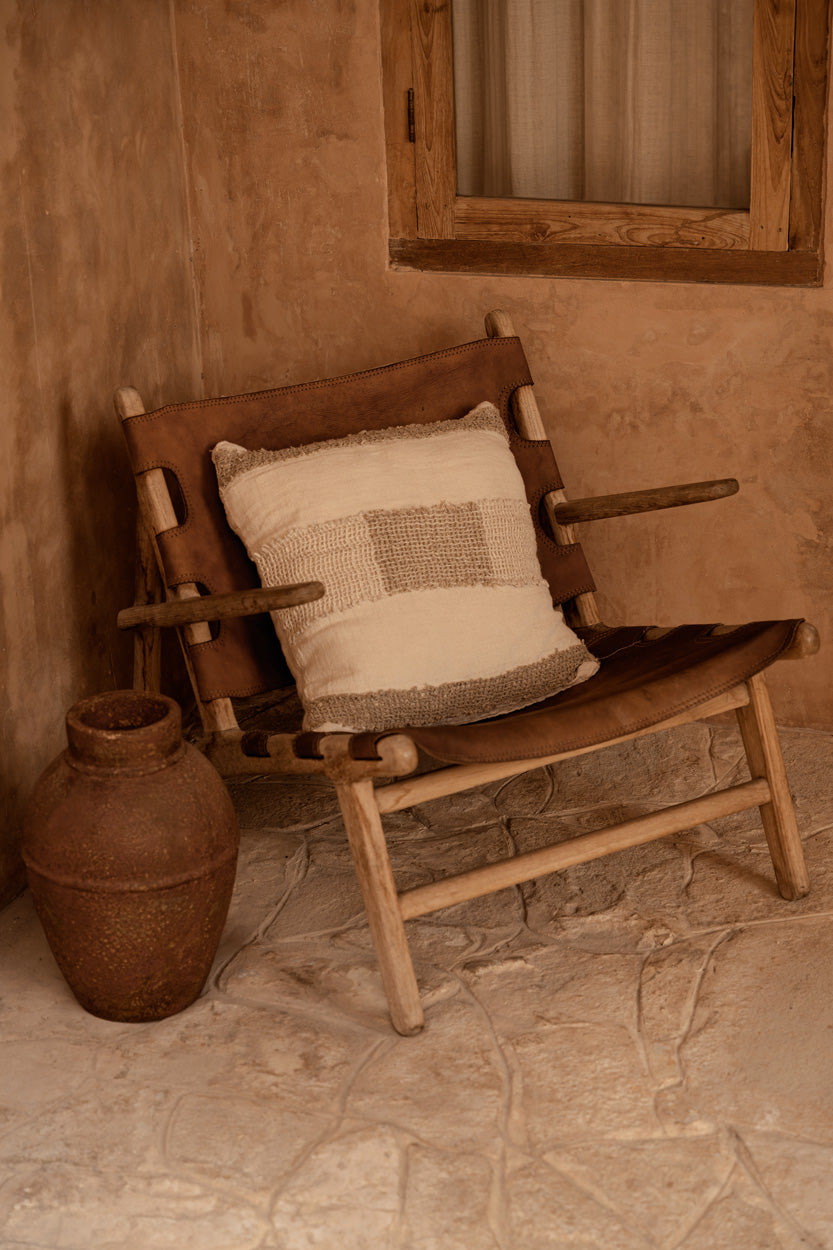 The Linen Threads Cushion Cover, White Natural — 3