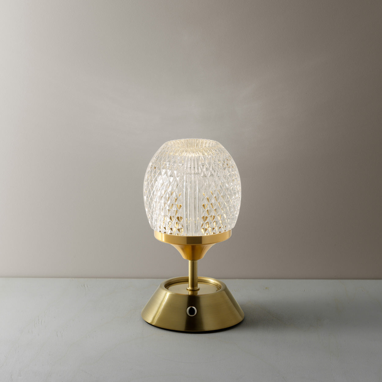 The Glow Sinatra Led Table Lamp — 2