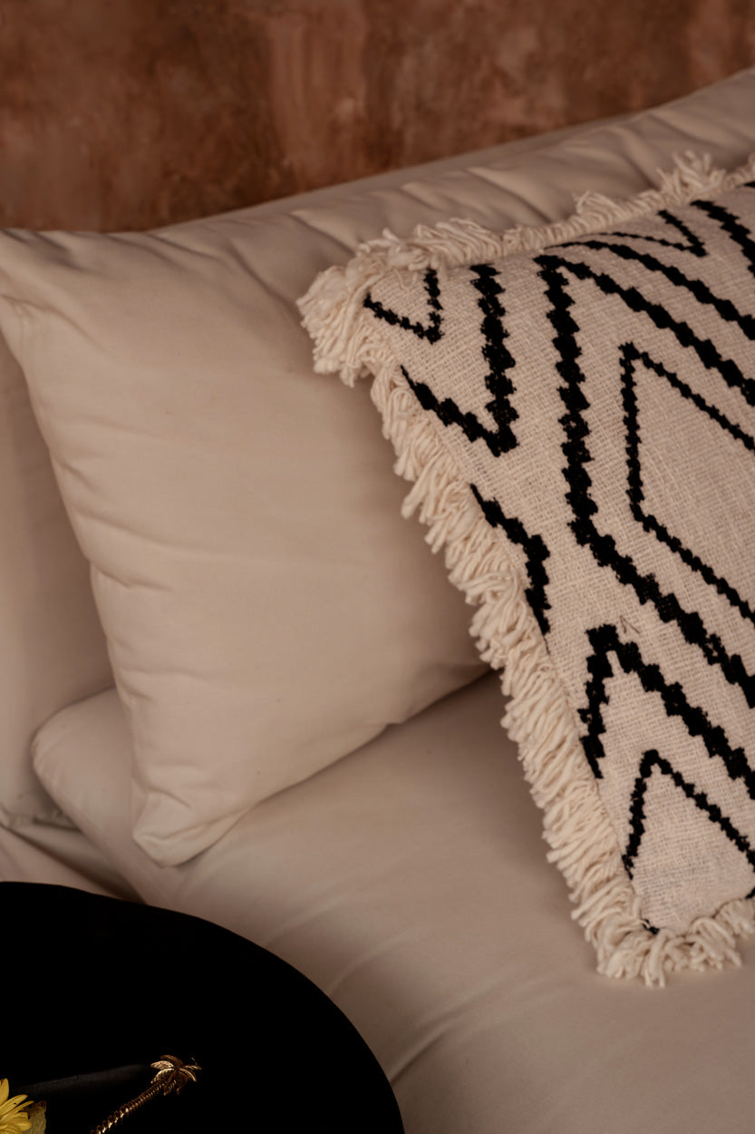 The Sahara Diamond Cushion Cover, Natural Black — 5
