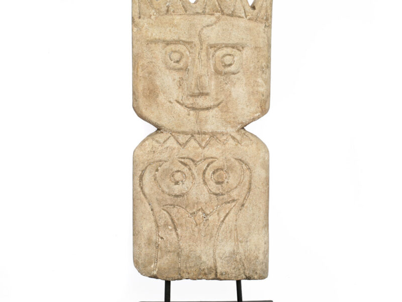 The Timor Man on Stand XL, 5 Crown