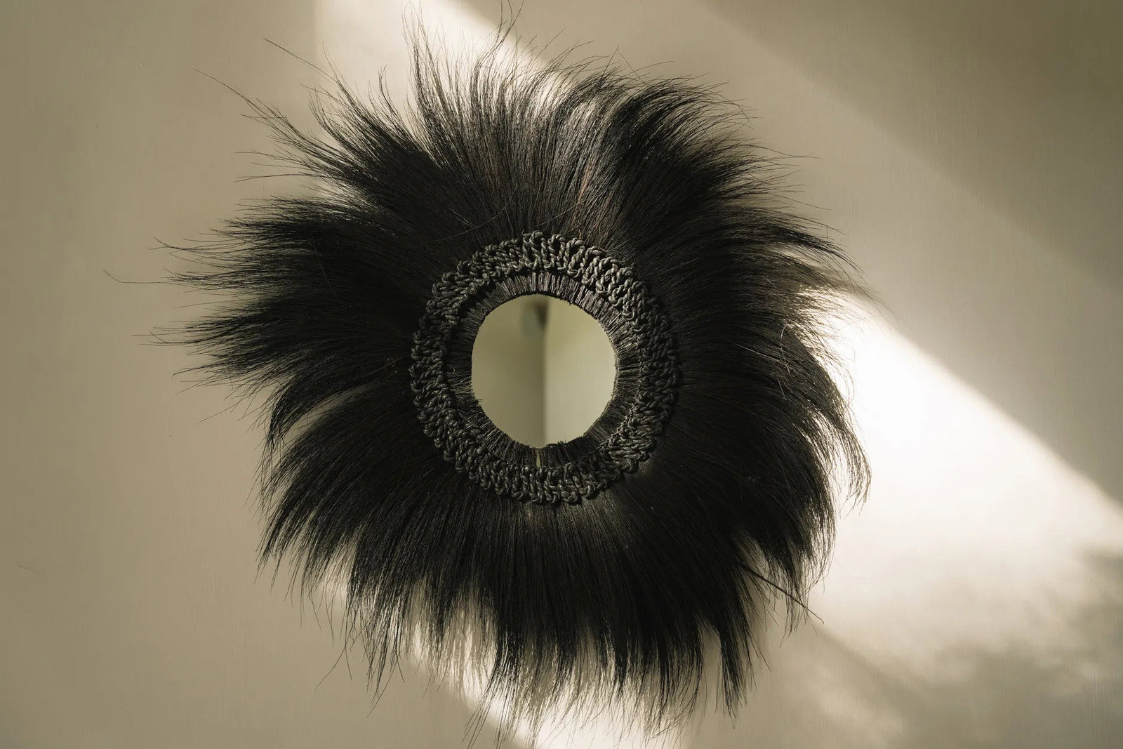 The Simba Mirror, Black, L — 5