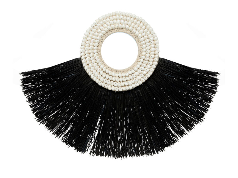 The Shell Alang Alang, Black
