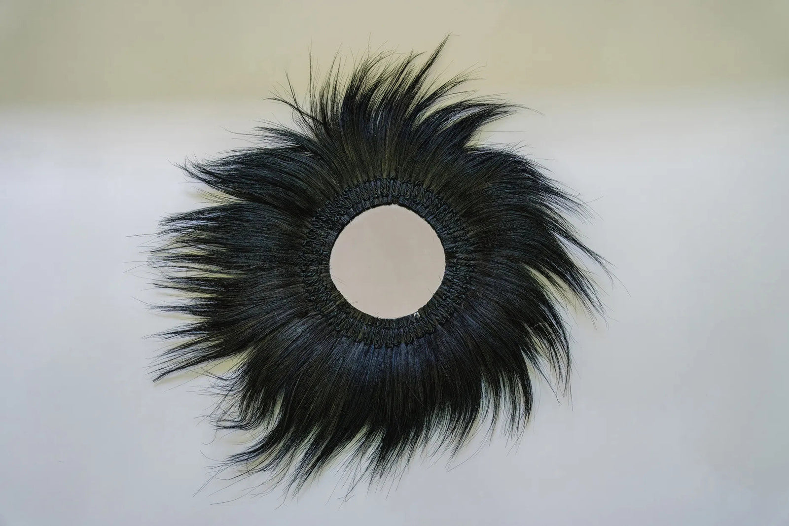 The Simba Mirror, Black, M — 4