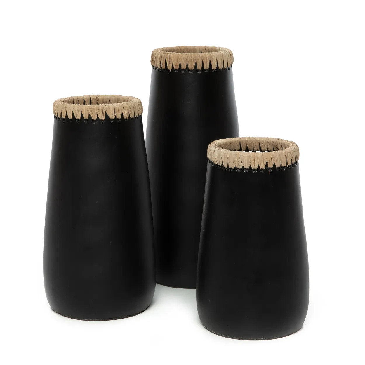 The Sneaky Vase, Black Natural, M — 4
