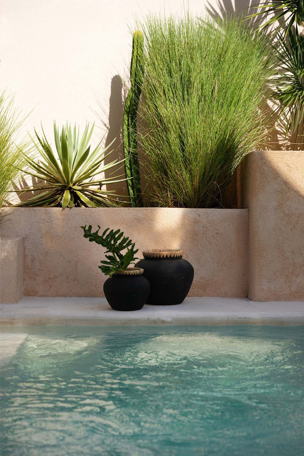 The Styly Vase, Black Natural, L — 4