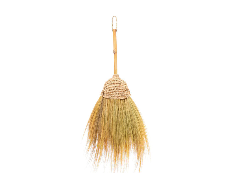 The Raffia Broom, Natural