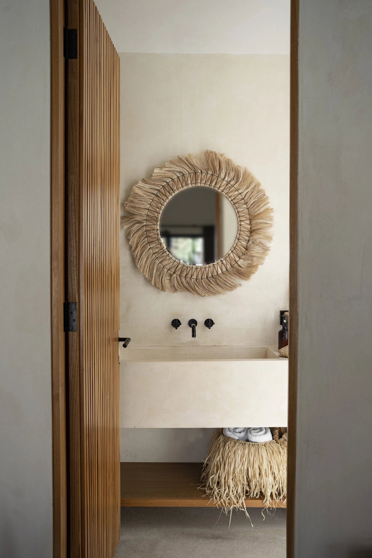 The Pretty Blonde Mirror, Natural, L — 4