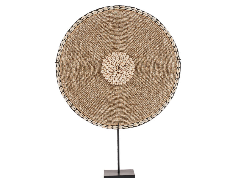 The Shell Guadeloupe on Stand, Natural White