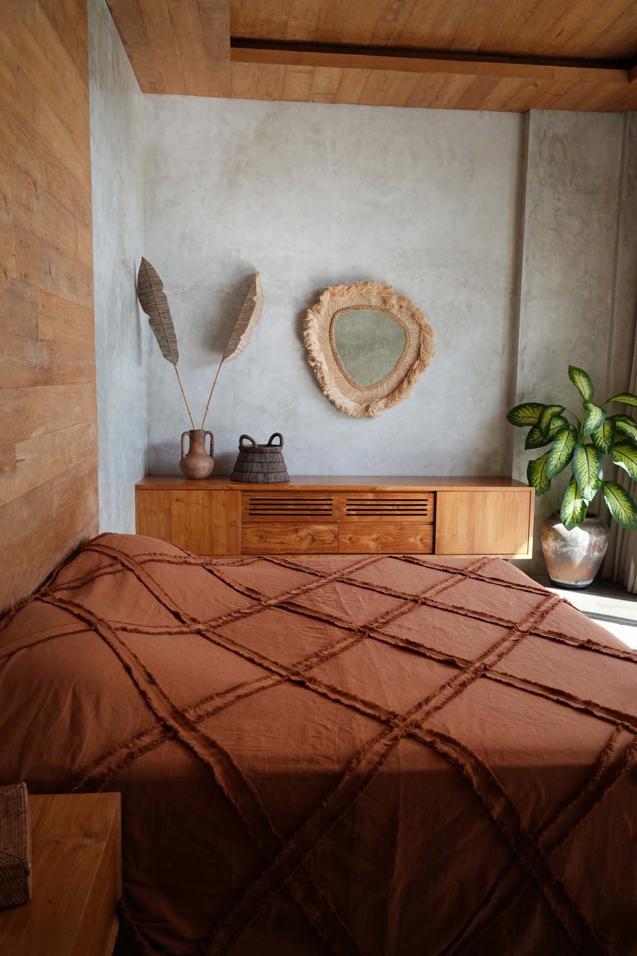 The Berber Bed Throw, Terracotta — 2