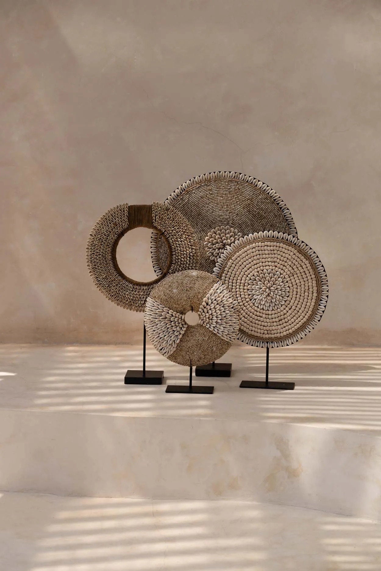 The Shell Martinique on Stand, Natural White — 3