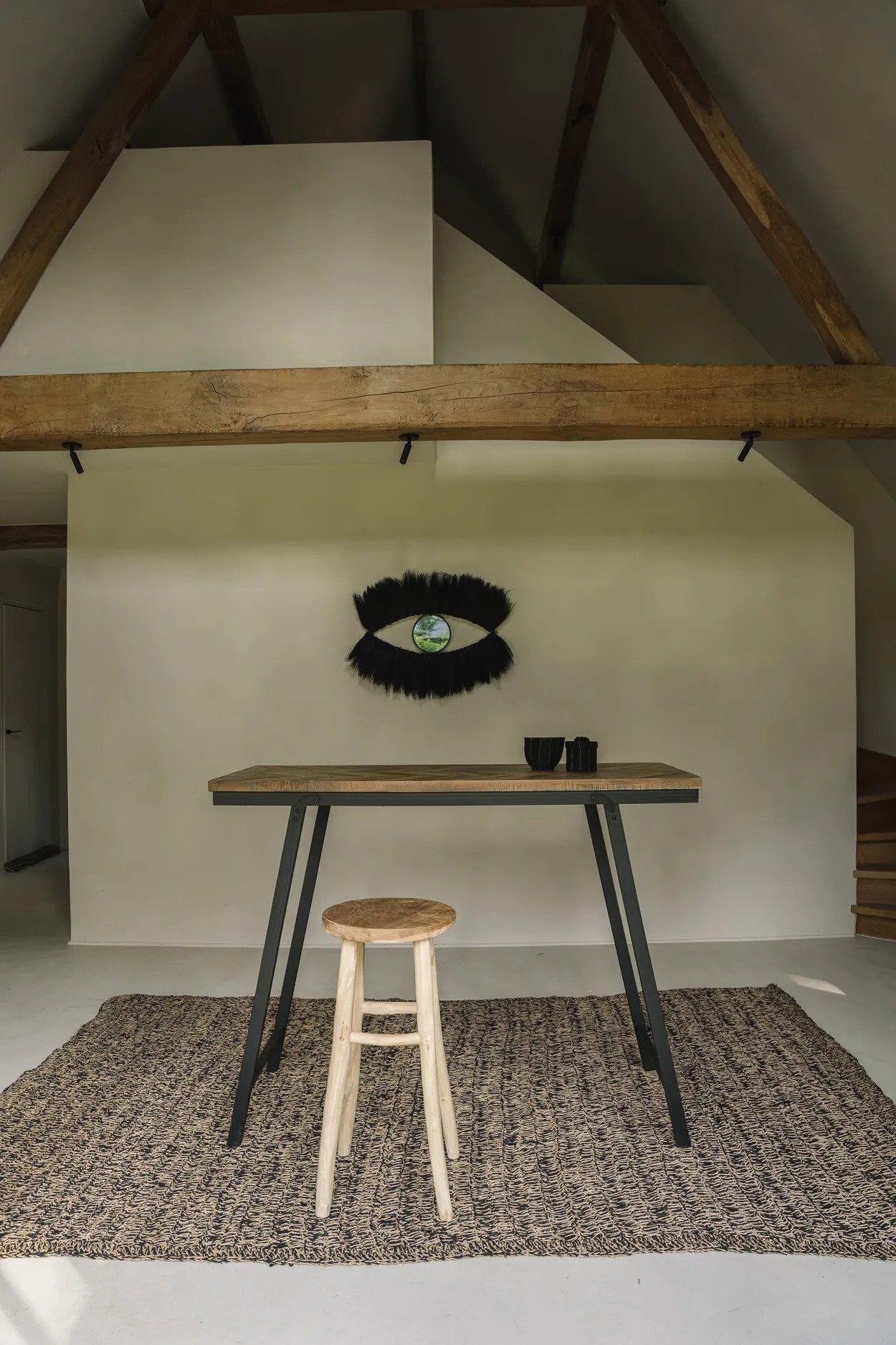 The Black Eye Mirror, Black — 4